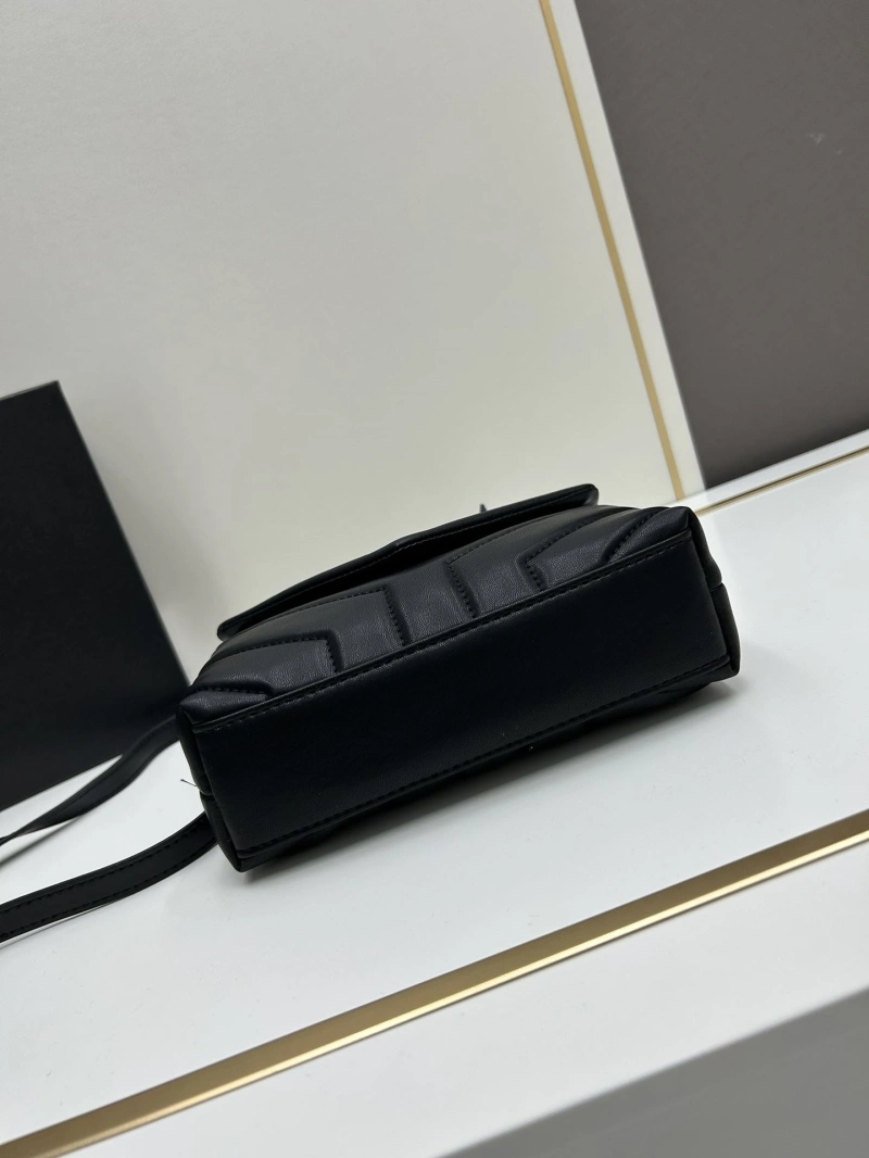 Y51 satchel bags 4224-0467