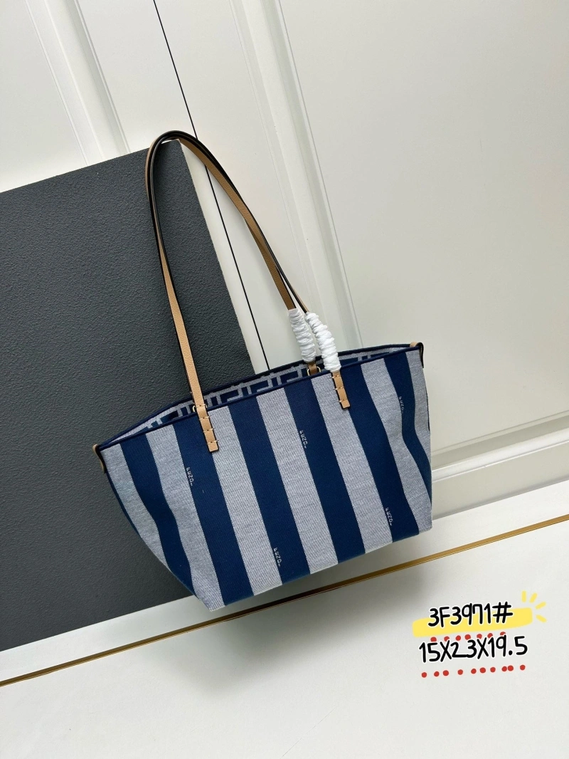F**di shopping bags 4224-0558