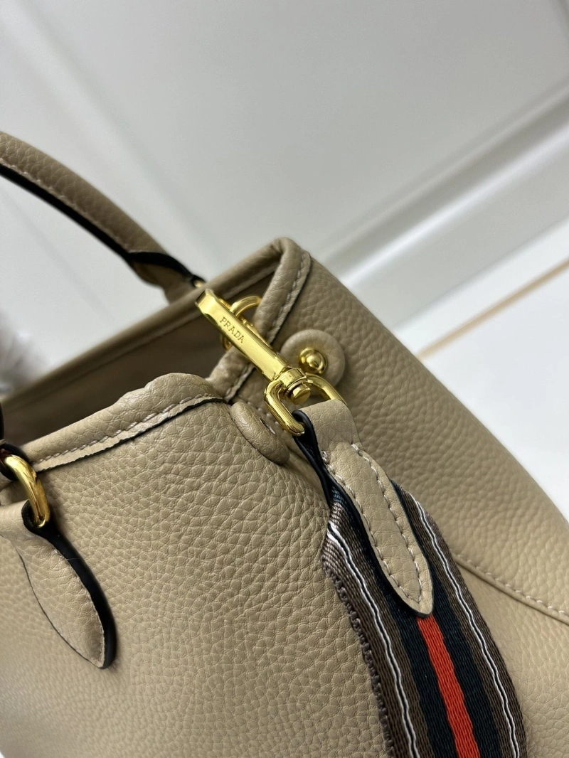 Pra*a top handle bags 4224-0721