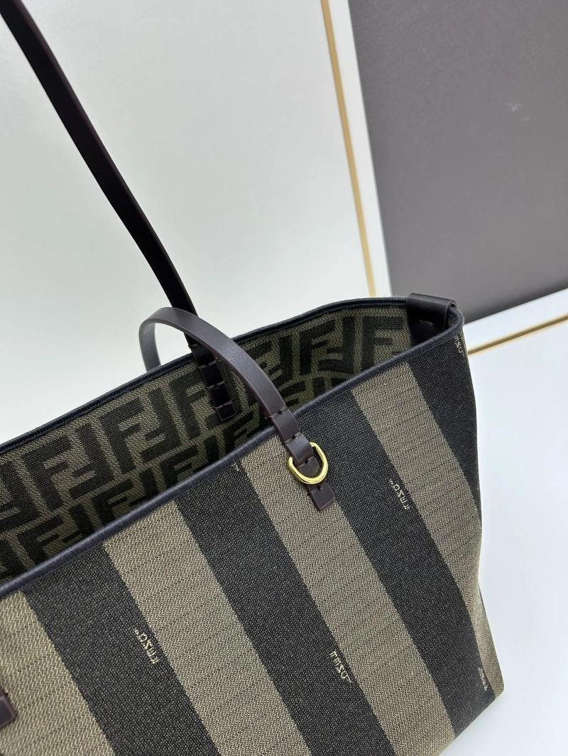 F**di shopping bags 4224-0951
