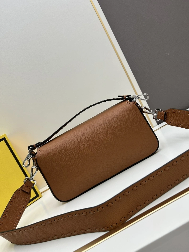 F**di baguette bags 4224-0981