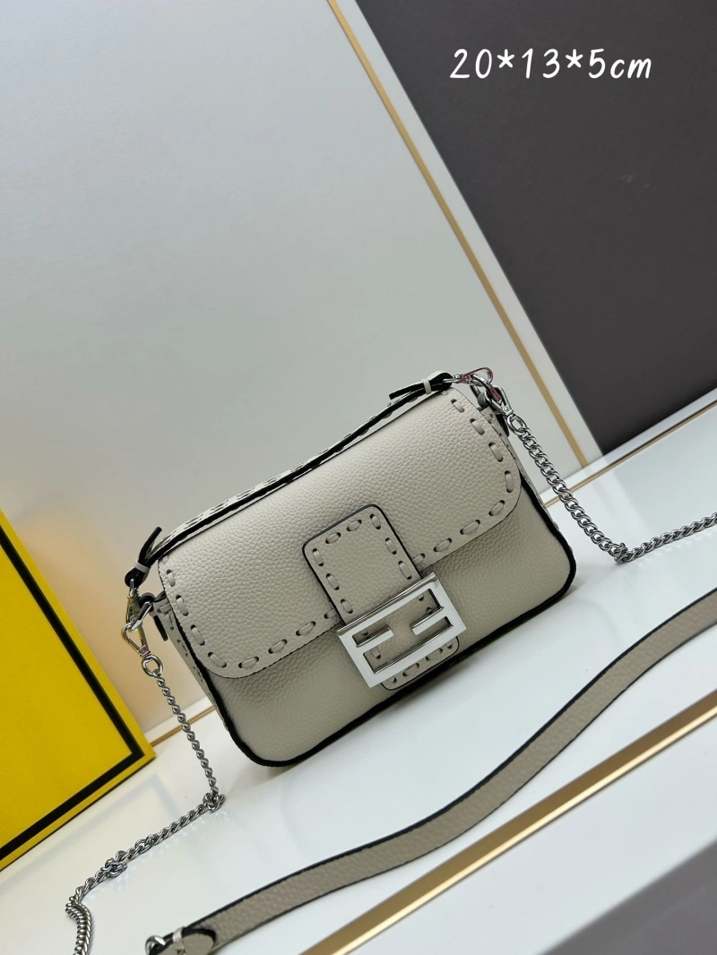 F**di baguette bags 4224-0985