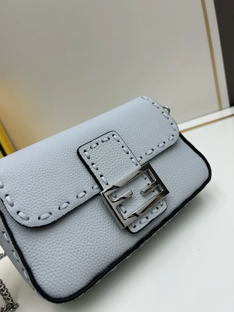 F**di baguette bags 4224-0987