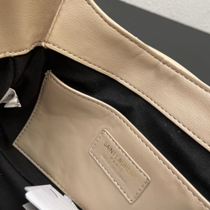 Y51 top handle bags 4224-1543