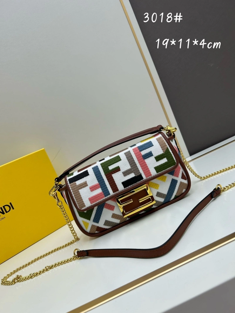 F**di baguette bags 4224-1723