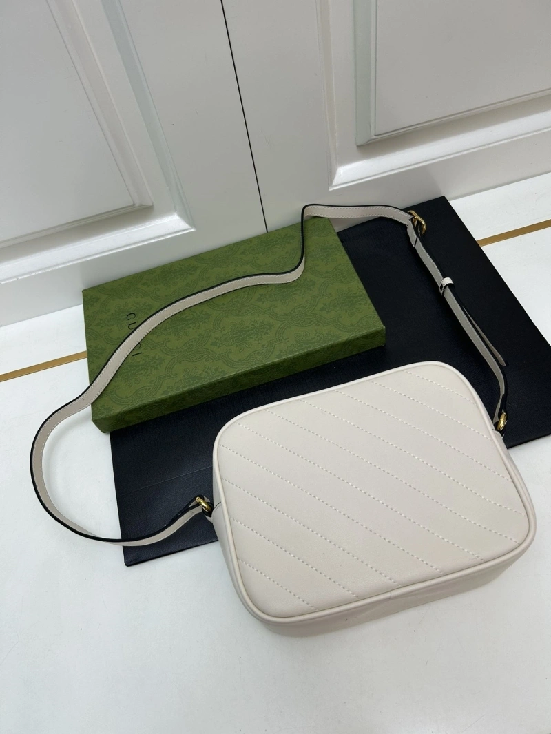 Gvc*1 satchel bags 4224-1825