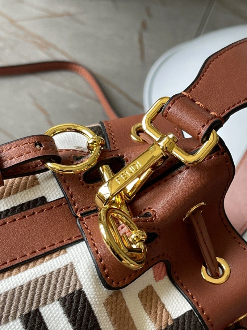 F**di bucket bags 4224-1890