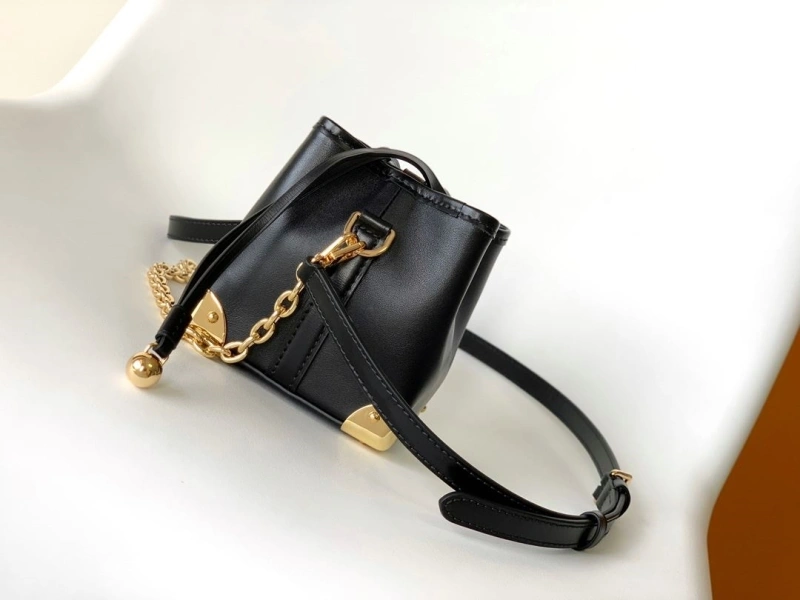 LV Bucket Bags 4233A-1042