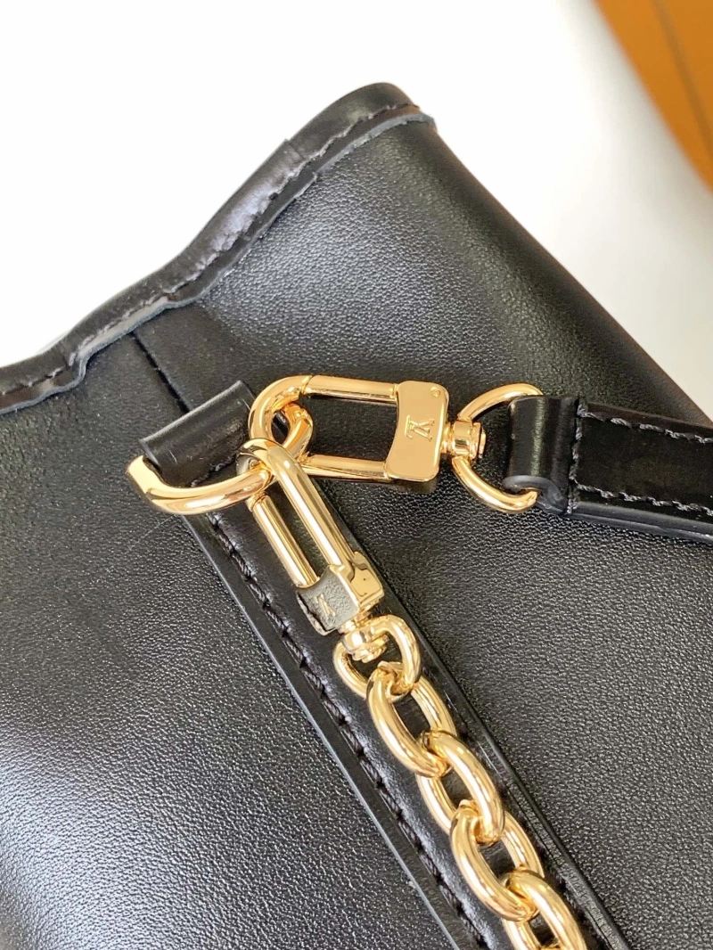 LV Bucket Bags 4233A-1042