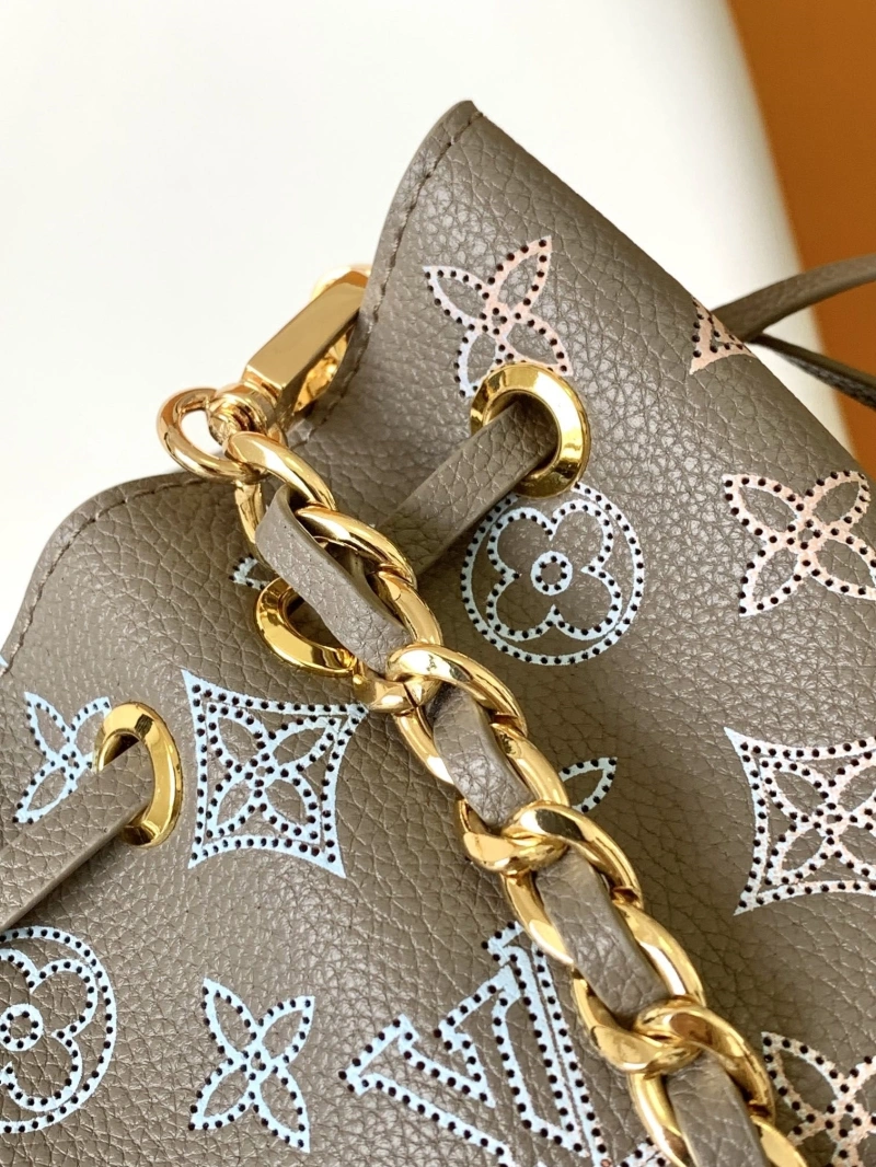 LV Bucket Bags 4233A-1057
