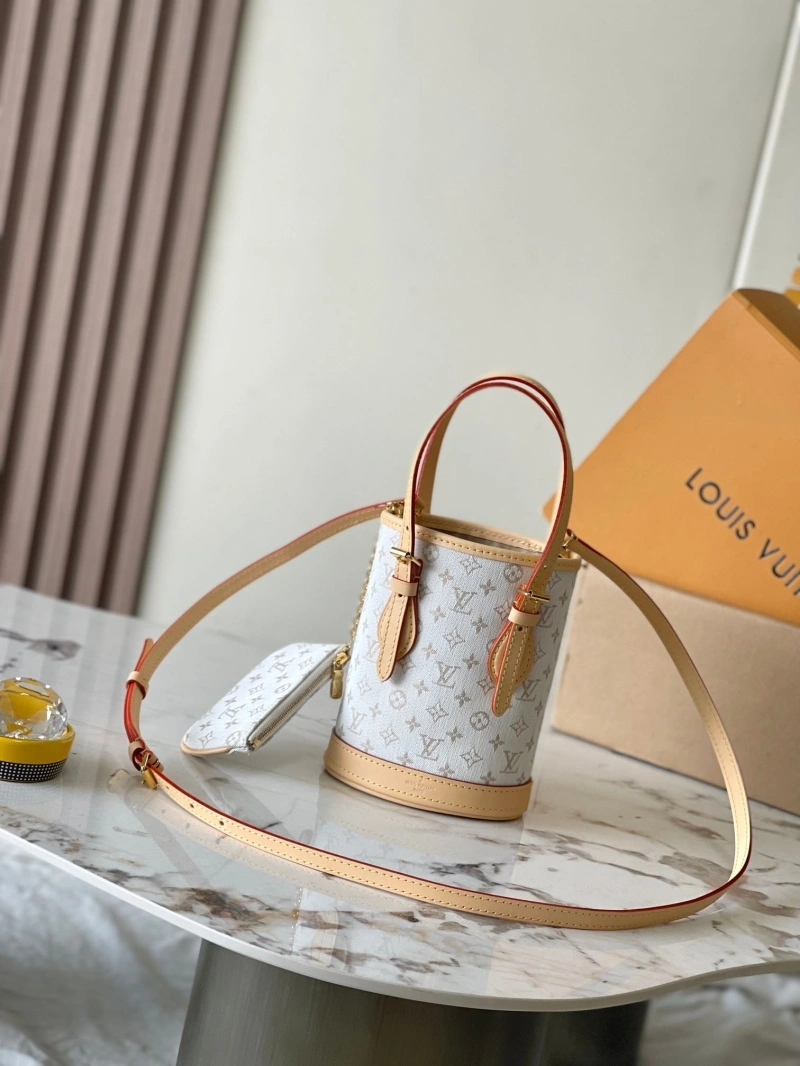 LV Bucket Bags 4233A-1200