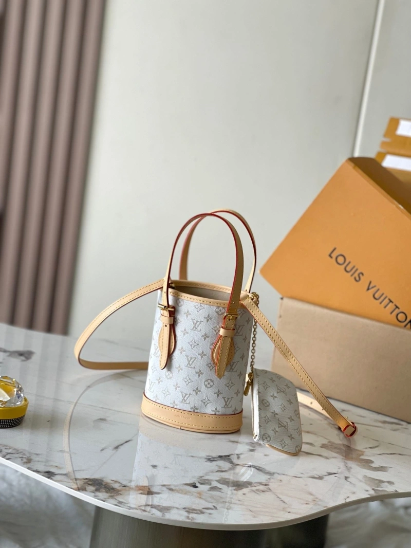 LV Bucket Bags 4233A-1200