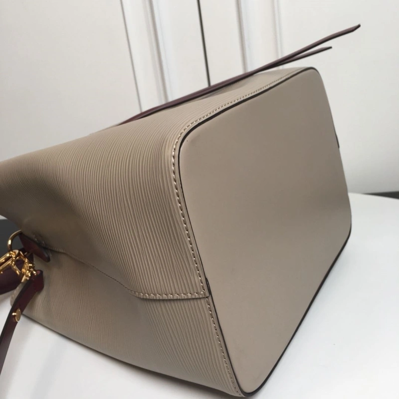 LV Bucket Bags 4233A-1412