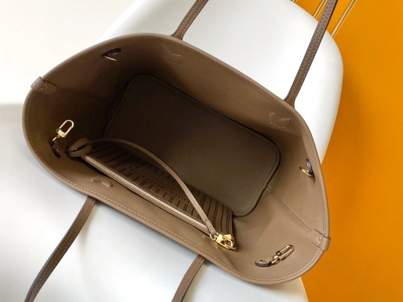 LV Shopping Bags 4233A-1533