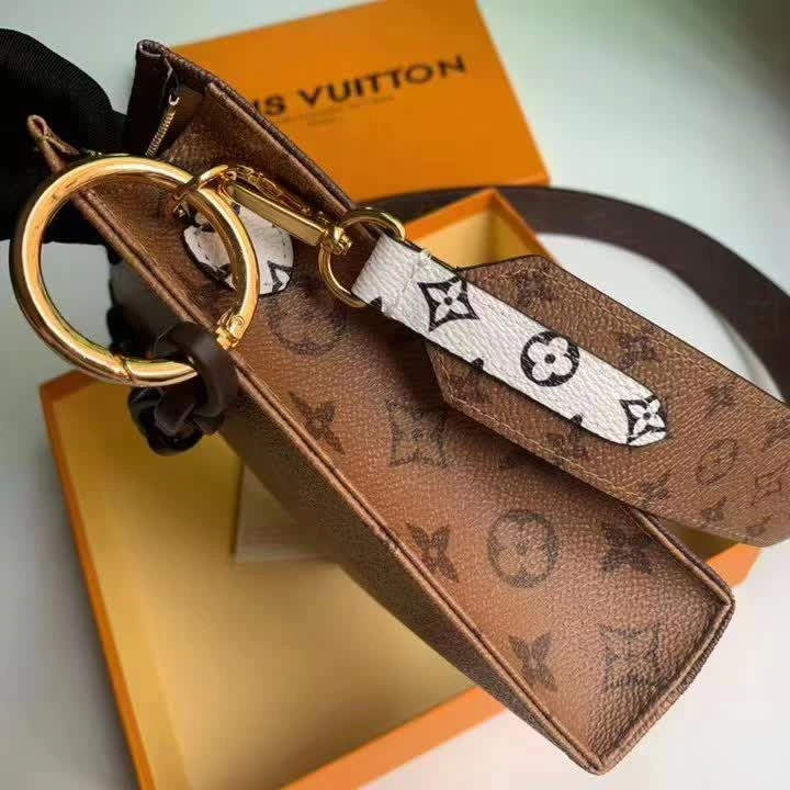 LV Clutch Bags 4233A-1995