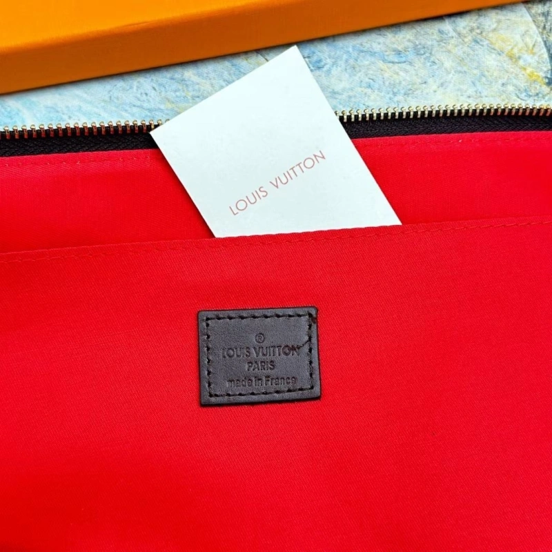 LV Clutch Bags 4233A-2016