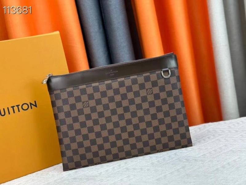 LV Clutch Bags 4233A-2020