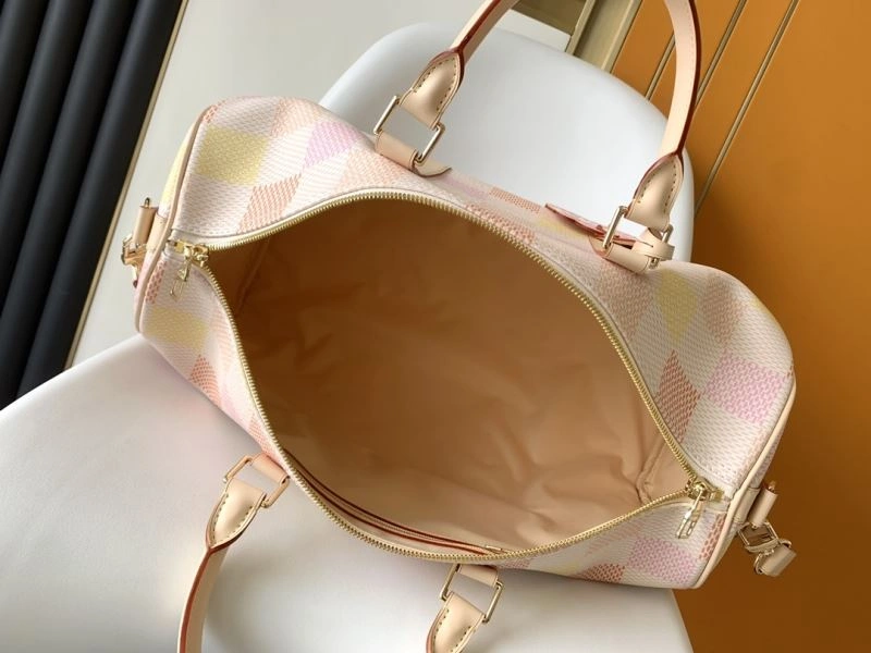 LV Travel Bags 4233F-0137