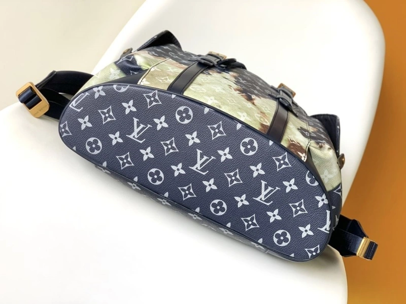 LV Backpacks 4233G-0069