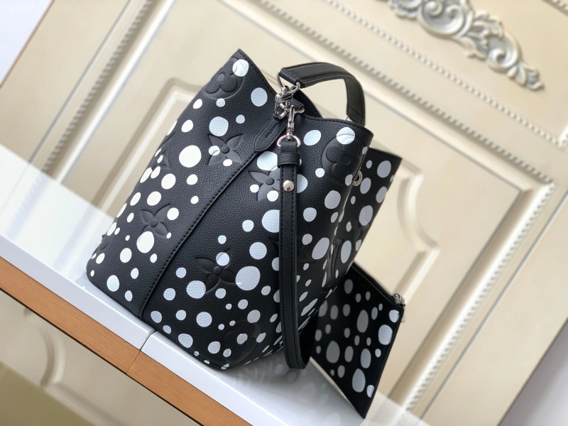LV Bucket Bags 4233G-0114