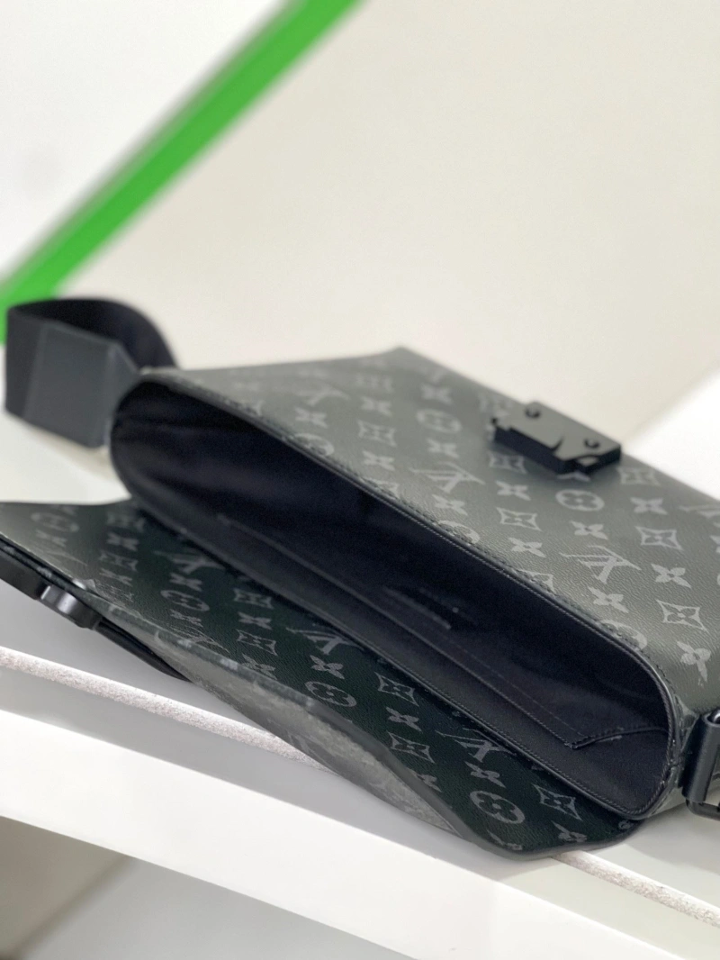 LV Satchel bags 4233G-0154