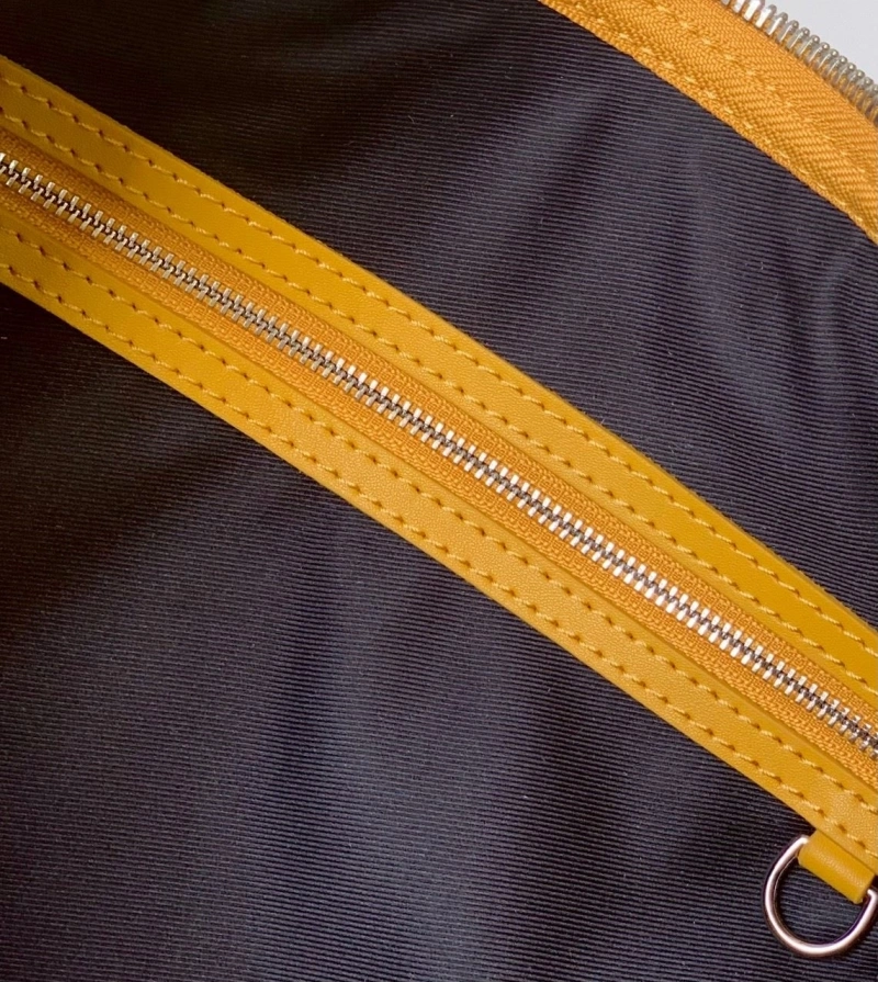 LV Travel Bags 4233G-0199