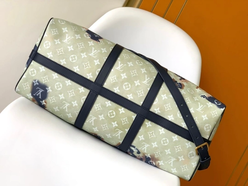LV Travel Bags 4233G-0218