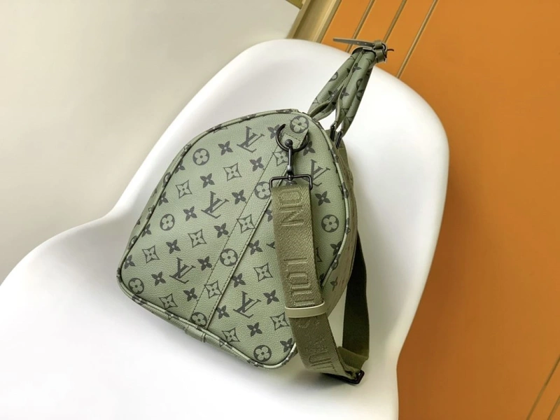 LV Travel Bags 4233G-0219