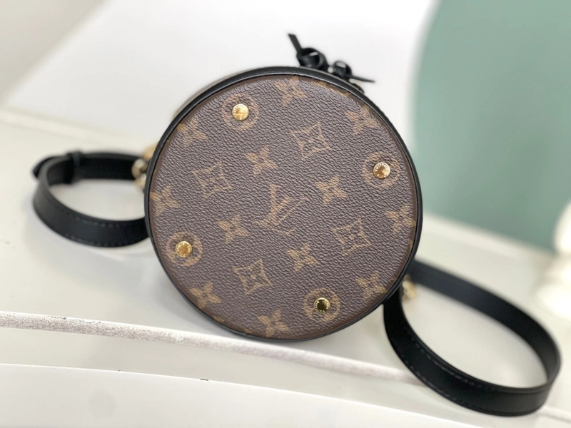 LV Bucket Bags 4233G-0275