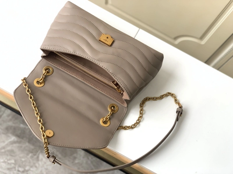 LV Satchel bags 4233G-0300