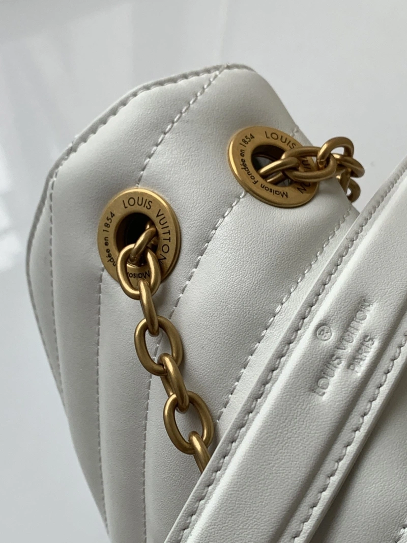 LV Satchel bags 4233G-0302