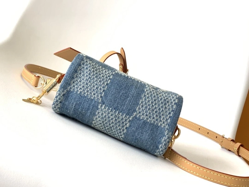 LV Speedy Bags 4233G-0385