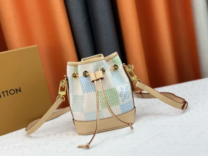 LV Bucket Bags 4233G-0402