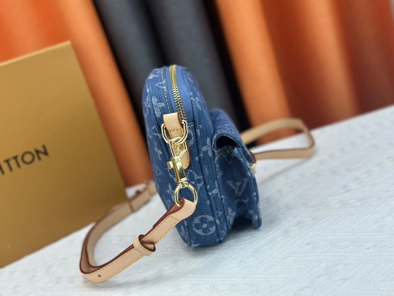 LV Satchel bags 4233G-0407