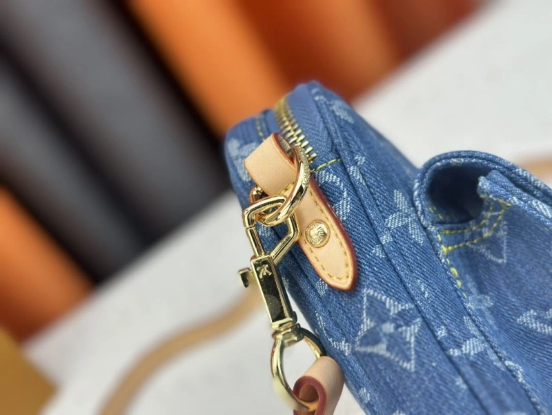 LV Satchel bags 4233G-0407