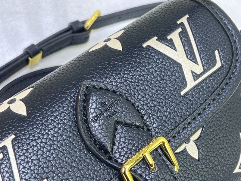 LV Satchel bags 4233G-0519