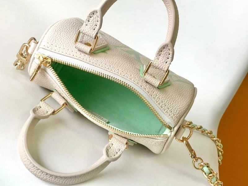 LV Speedy Bags 4233G-0588