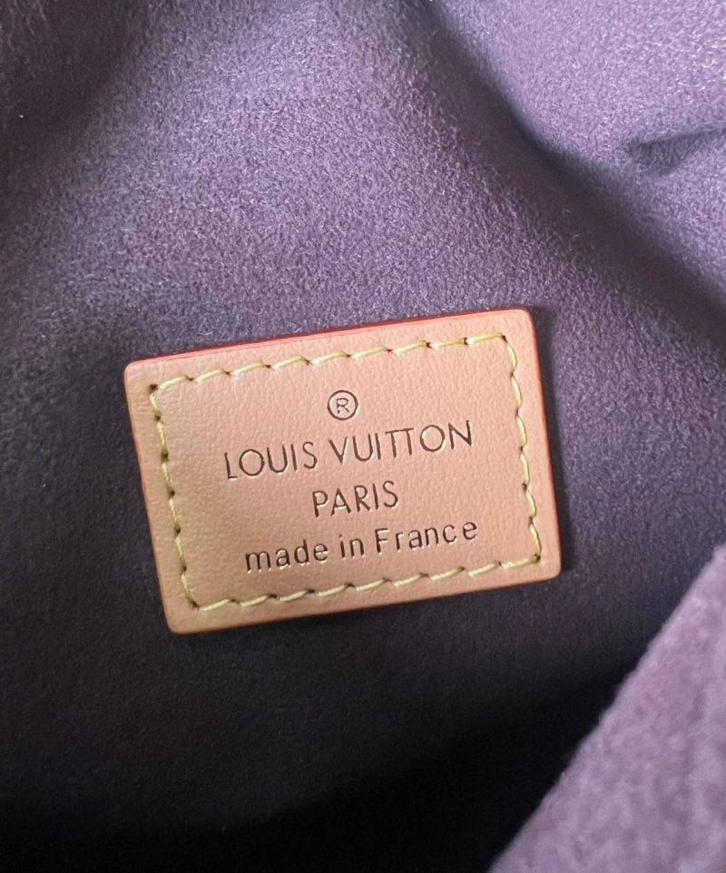 LV Box Bags 4233G-0644