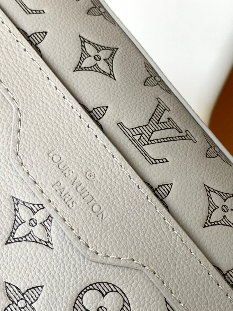 LV Satchel bags 4233G-0649
