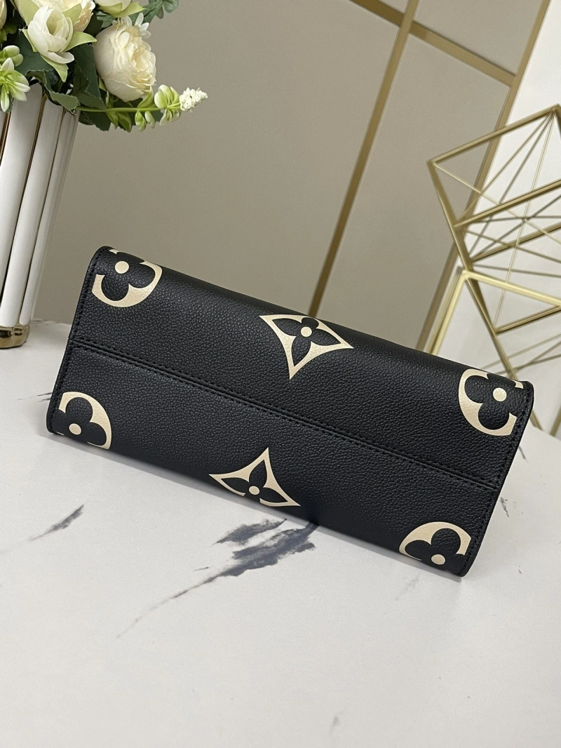 LV Shopping Bags 4233G-0744