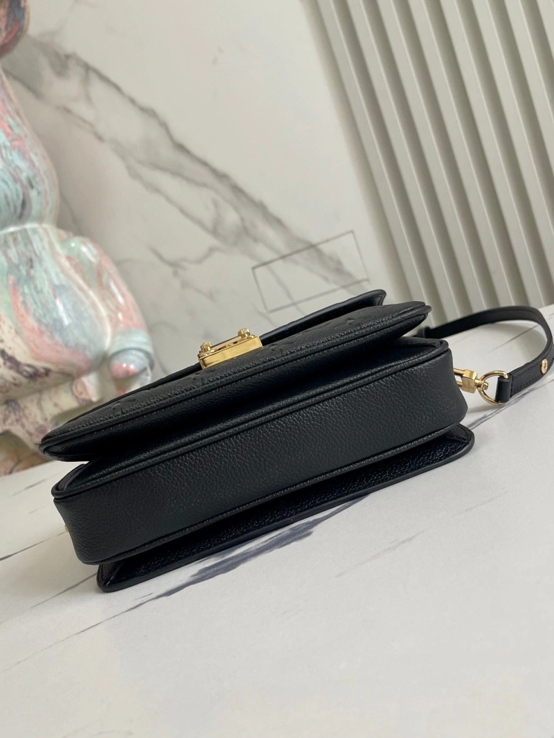 LV Satchel bags 4233G-0757