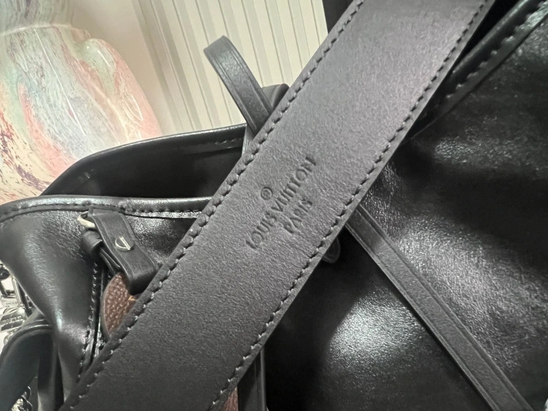 LV Satchel bags 4233G-0829