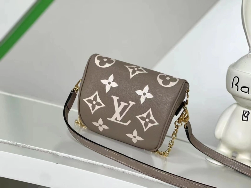 LV Satchel bags 4233G-0866
