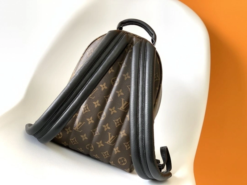 LV Backpacks 4233G-0869