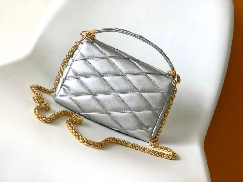 lv twist De*1m bags 4233g-0912