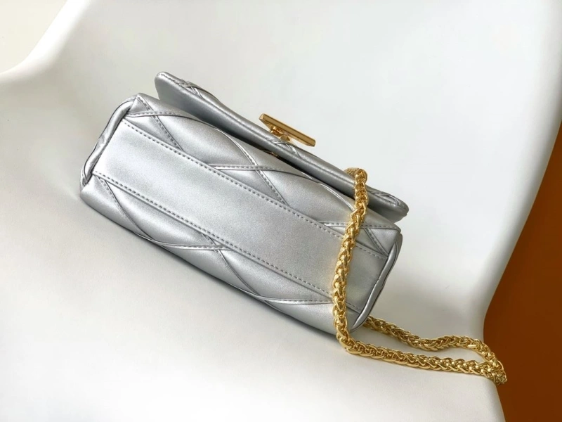 lv twist De*1m bags 4233g-0912