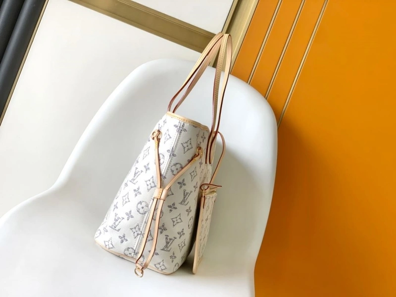 LV Shopping Bags 4233G-0913