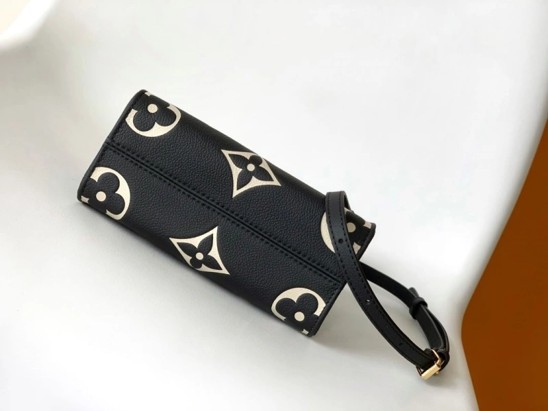 LV Shopping Bags 4233G-0919