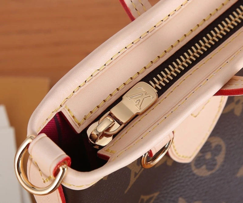 LV Shopping Bags 4233G-0990