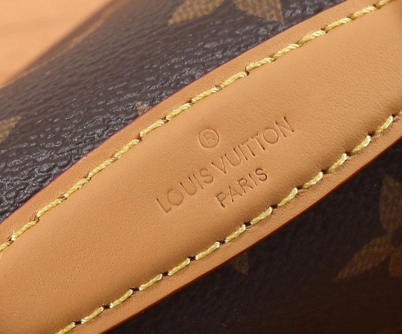 LV Satchel bags 4233G-1031
